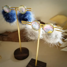 Load image into Gallery viewer, Mermaid Fur