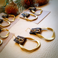 Load image into Gallery viewer, Deformation