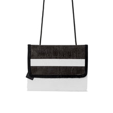 Load image into Gallery viewer, RiverRocks Dry_Wallet