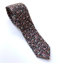 Load image into Gallery viewer, Hiro Floral Tie